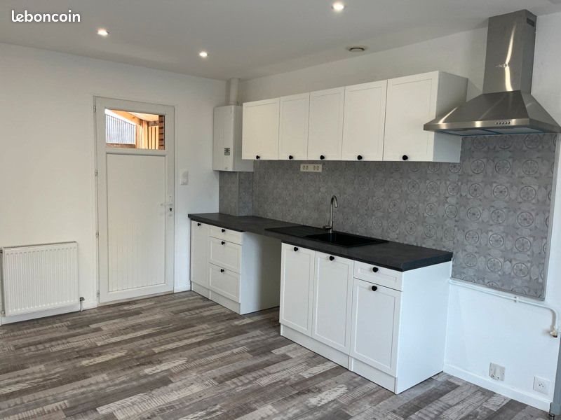 Maison à louer, 75m², Pineuilh
