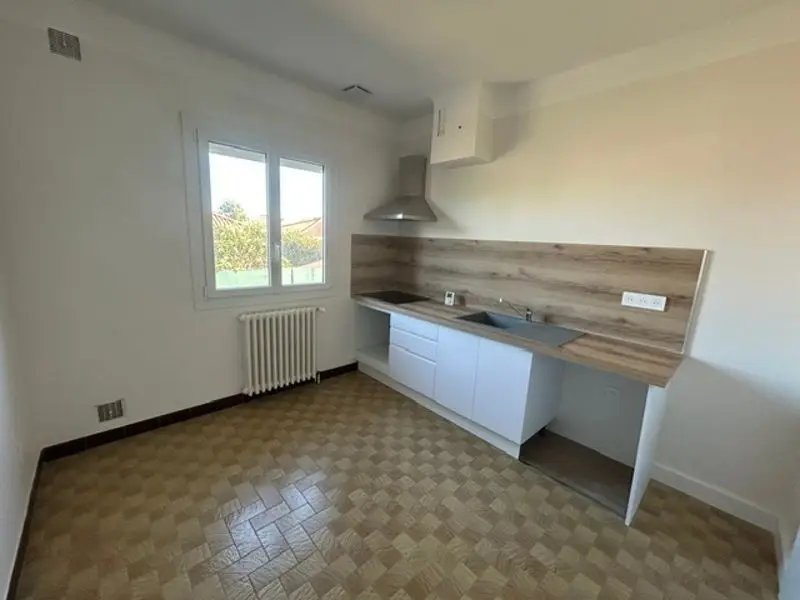 Maison à louer, 81m², Aureilhan