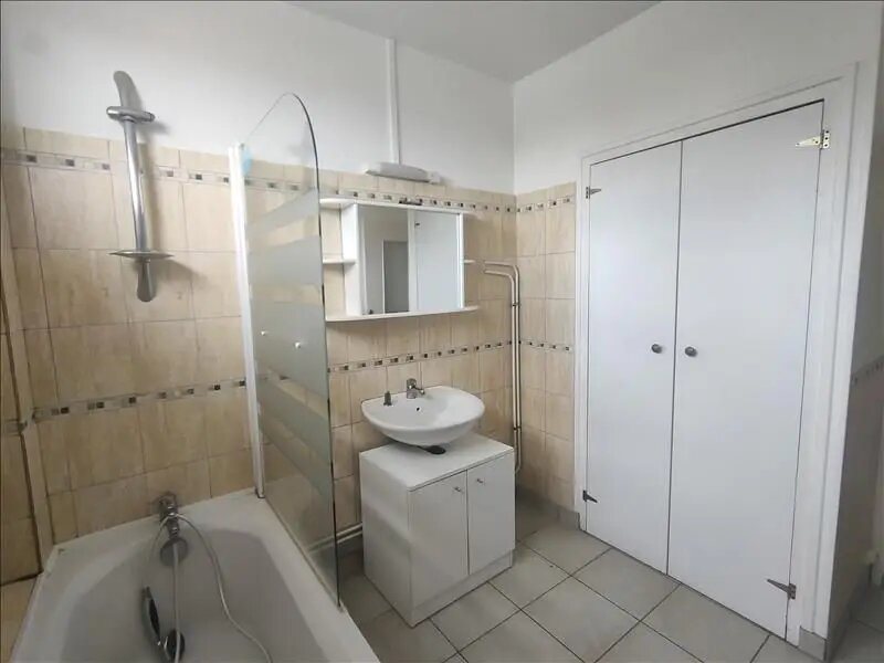 Appartement à louer, 99m², Montluçon