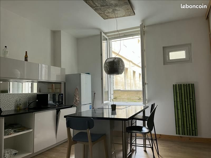Appartement à louer, 47m², Bordeaux