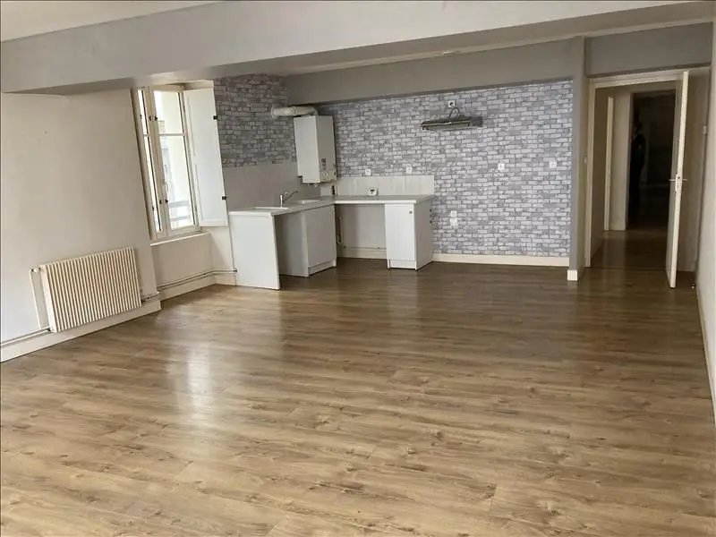 Appartement à louer, 80m², La Réole