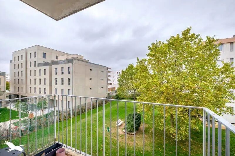 Appartement à louer, 62m², Bron