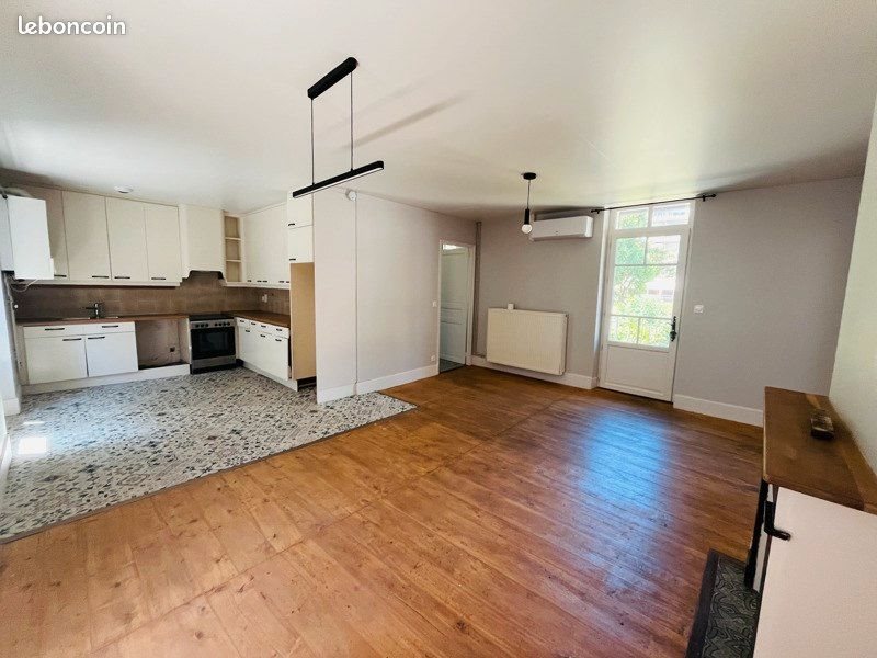 Appartement à louer, 77m², Cahors