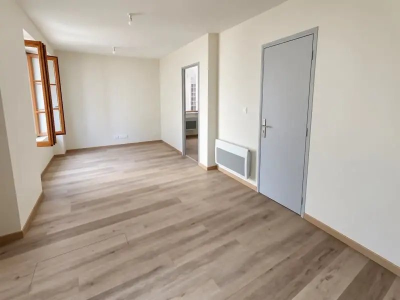 Appartement à louer, 31m², Gourdon