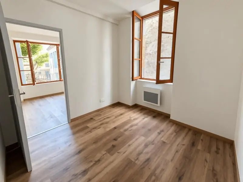 Appartement à louer, 31m², Gourdon