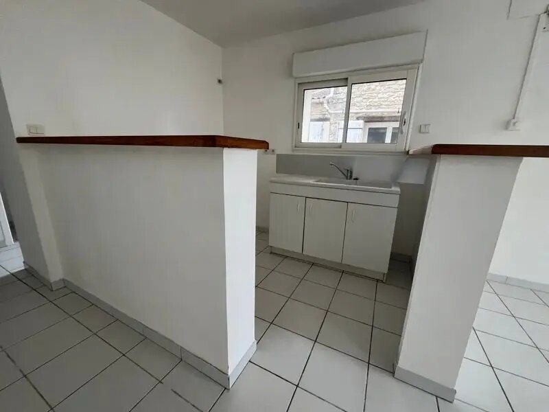 Maison à louer, 79m², Asnières-la-Giraud