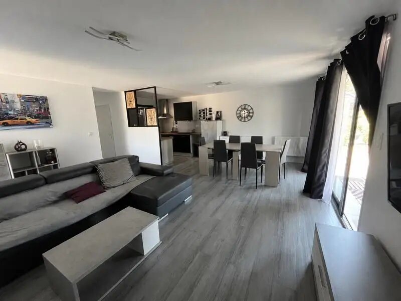 Maison à louer, 80m², Lubersac
