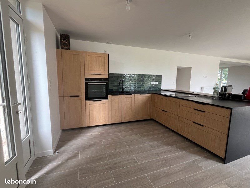 Maison à louer, 169m², Rouffignac-Saint-Cernin-de-Reilhac