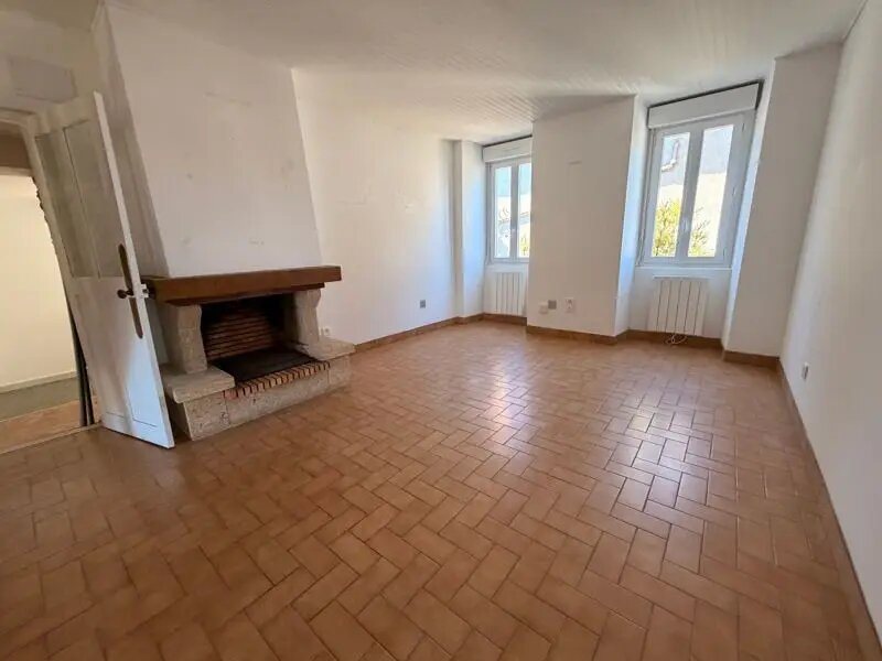 Maison à louer, 75m², Aigurande