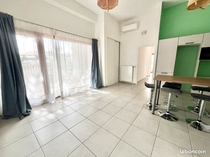 Appartement à louer, 77m², Saint-Priest