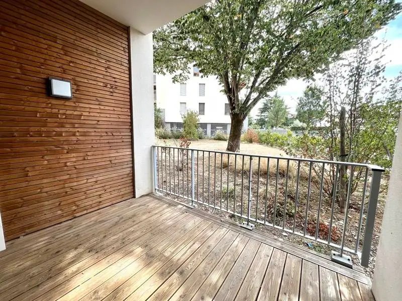 Appartement à louer, 77m², Saint-Priest