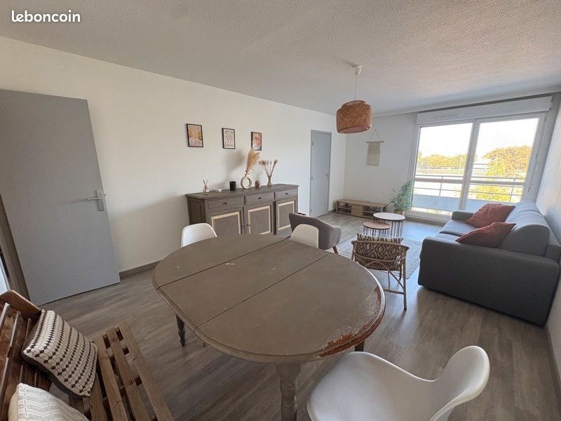 Appartement à louer, 81m², Pessac
