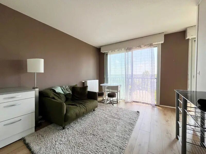 Appartement à louer, 29m², Lormont