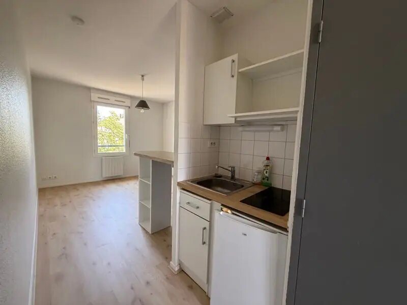 Appartement à louer, 21m², Niort
