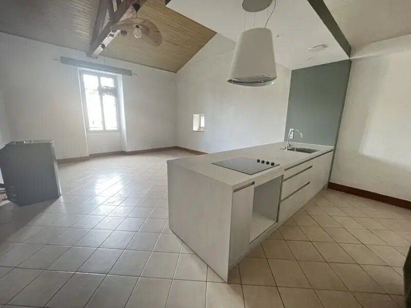 Appartement à louer, 85m², Barbaste