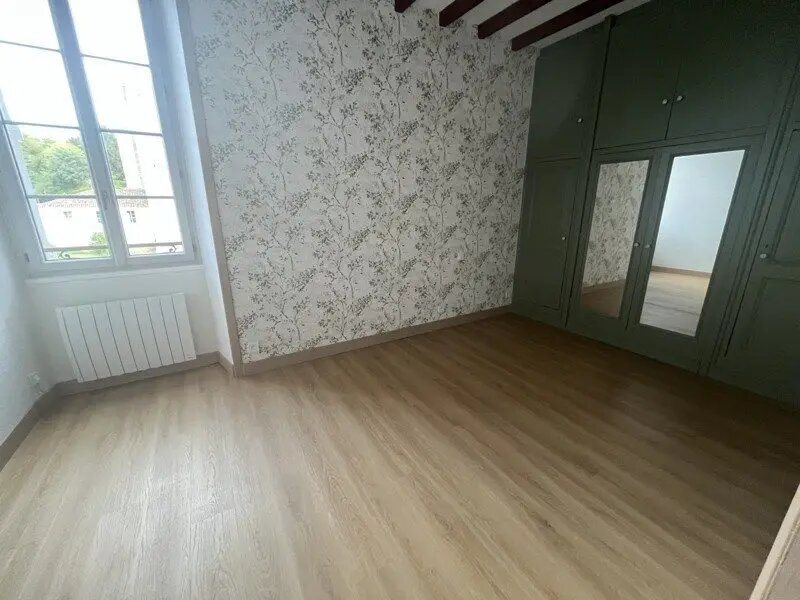 Appartement à louer, 85m², Barbaste