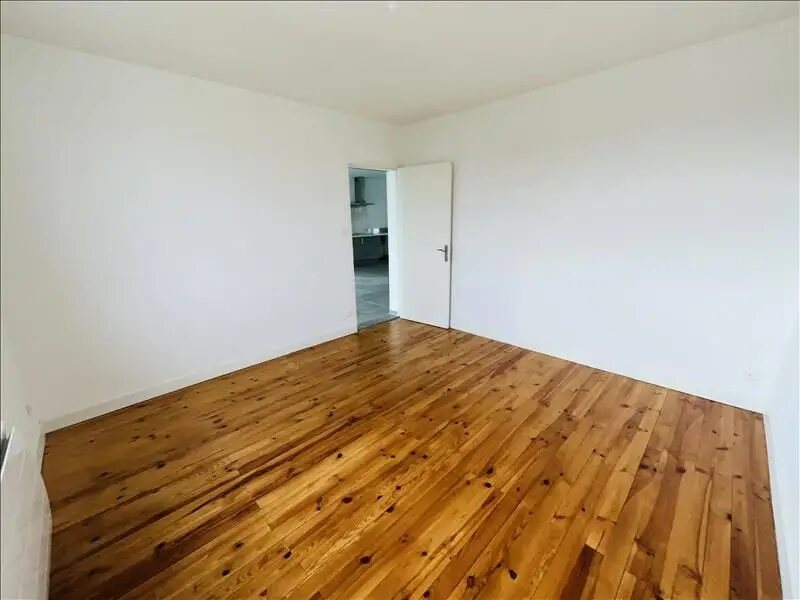 Maison à louer, 101m², Bressols