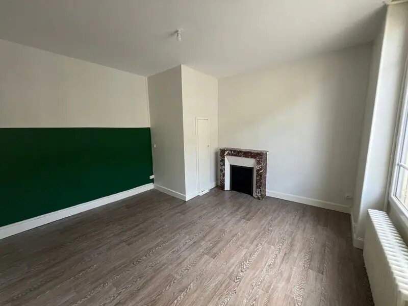 Appartement à louer, 83m², Guéret