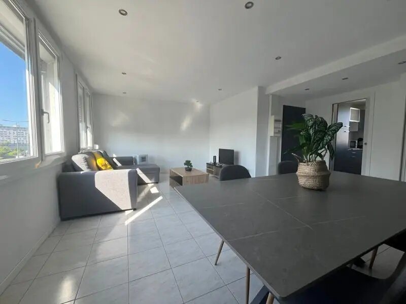 Appartement à louer, 64m², Tours