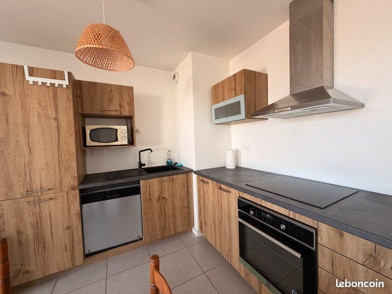 Appartement à louer, 66m², Bordeaux