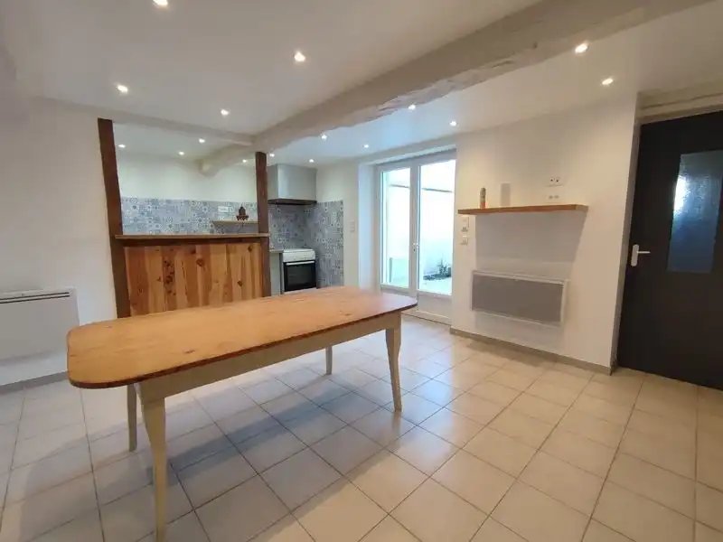 Maison à louer, 139m², Le Fleix