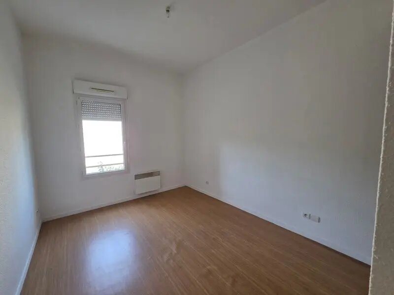 Appartement à louer, 57m², Saint-Seurin-sur-l'Isle