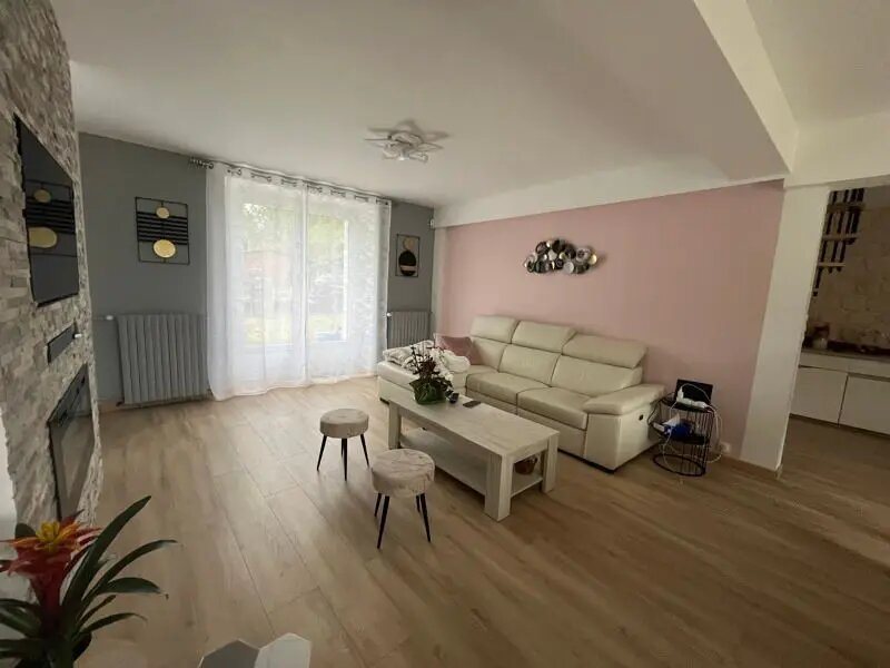 Maison à louer, 102m², Eguzon-Chantôme