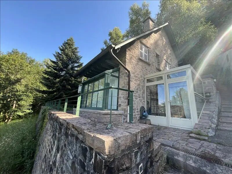 Maison à louer, 99m², Aubazines