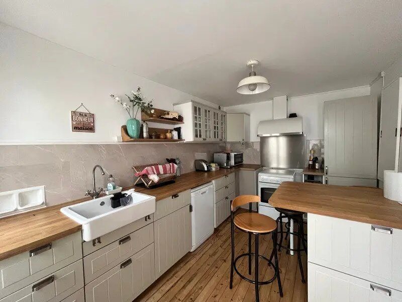 Maison à louer, 121m², Sizun
