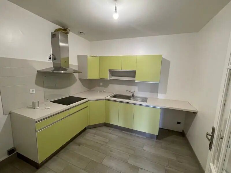 Appartement à louer, 64m², Souillac