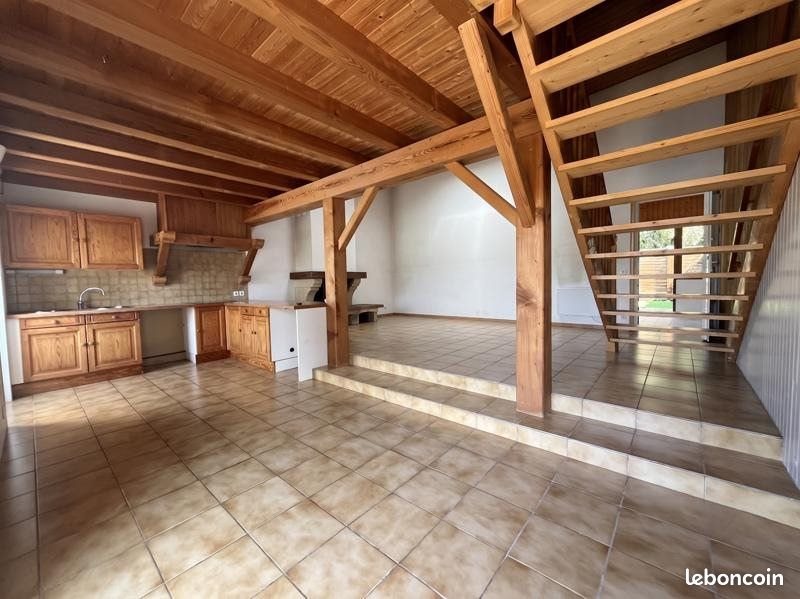 Maison à louer, 59m², Corme-Royal
