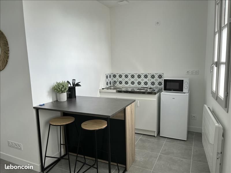 Appartement à louer, 19m², Angoulême