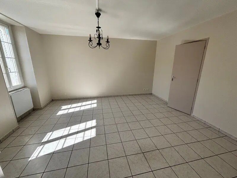 Maison à louer, 52m², Aigurande