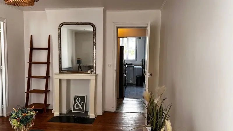 Appartement à louer, 44m², Clichy