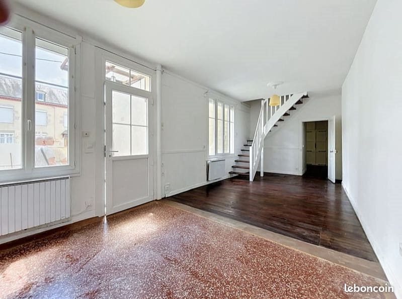 Maison à louer, 68m², Aigurande