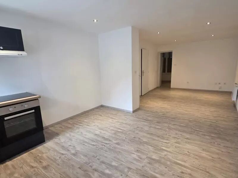 Appartement à louer, 56m², La Châtre