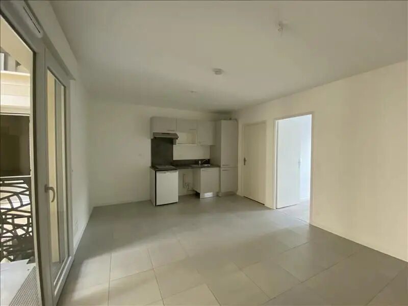 Appartement à louer, 43m², Cenon