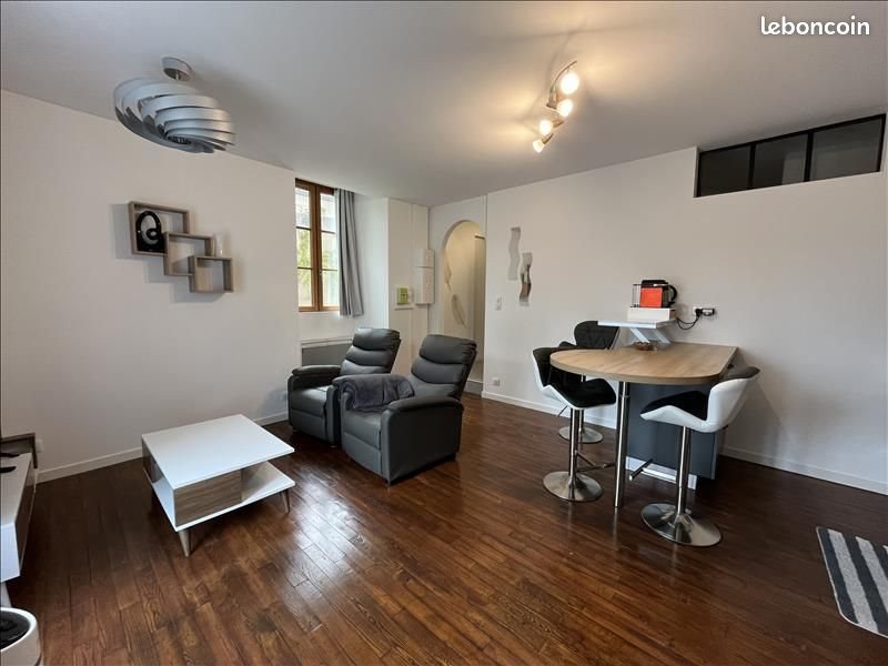 Appartement à louer, 40m², Terrasson-Lavilledieu
