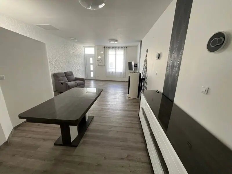 Maison à louer, 57m², Rochefort