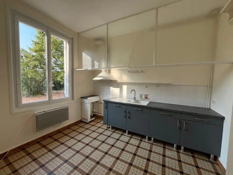 Appartement à louer, 95m², Galgon