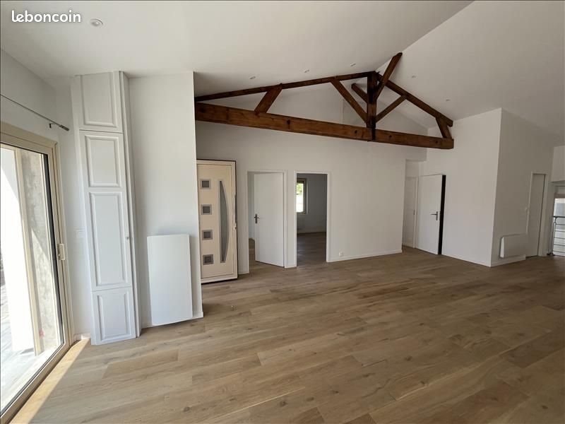 Maison à louer, 110m², La Rochelle