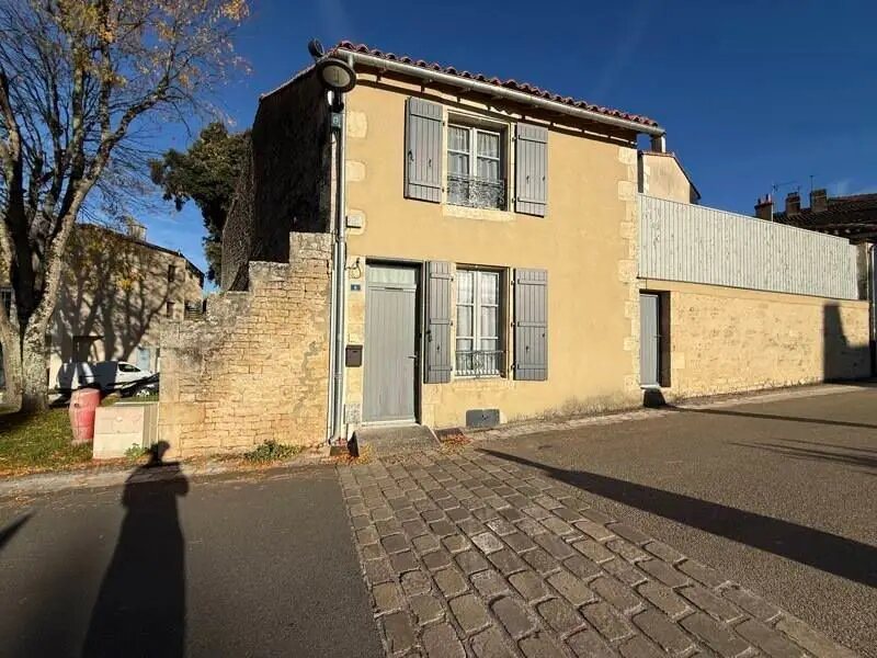 Maison à louer, 64m², Melle