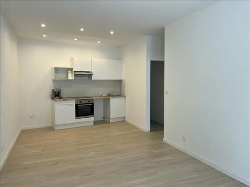 Advert pic 0