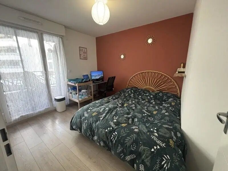 Appartement à louer, 64m², Colombes