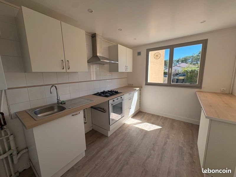Maison à louer, 93m², Canéjan