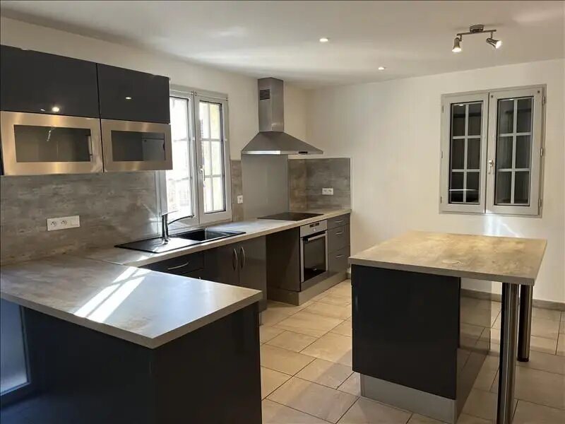 Maison à louer, 79m², Domme