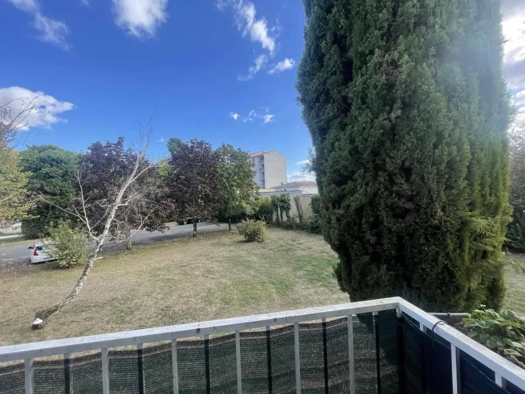 Appartement à vendre, 80m², Bruges