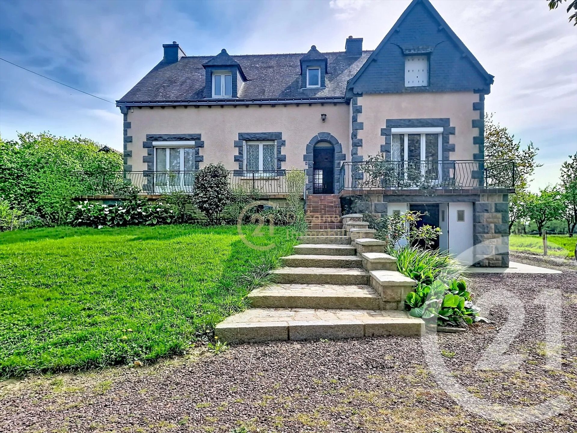 Maison à vendre, 158m², Ménéac