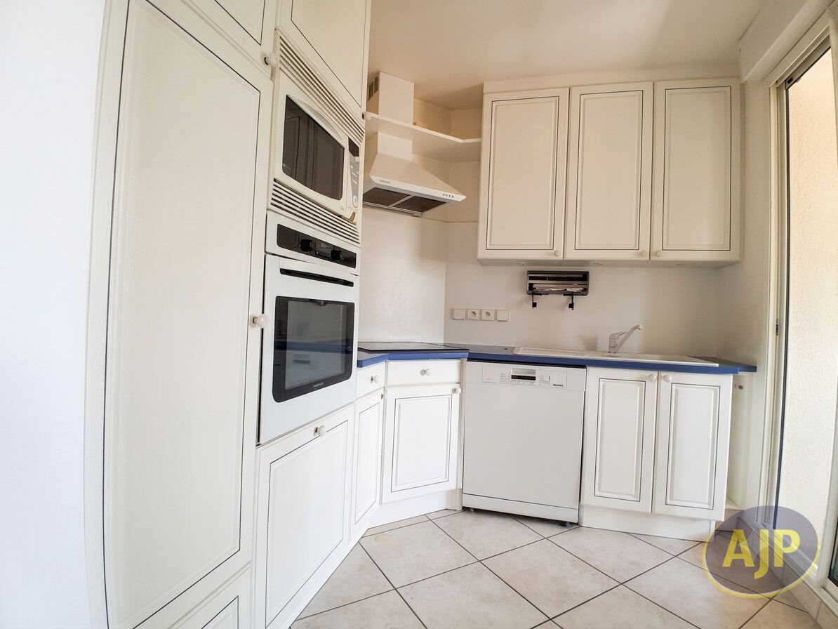 Appartement à vendre, 119m², Saintes