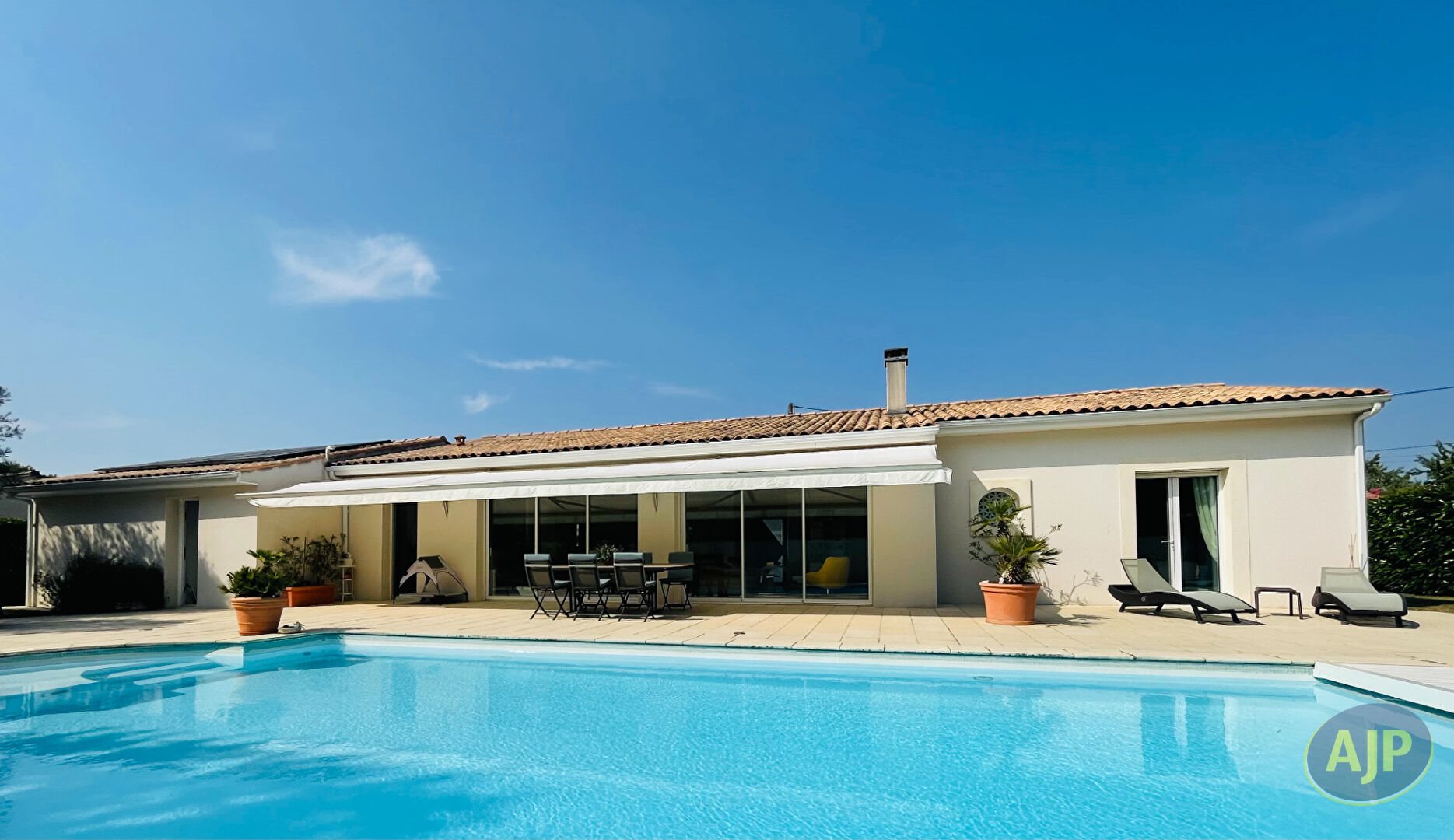 Maison à vendre, 135m², Saintes